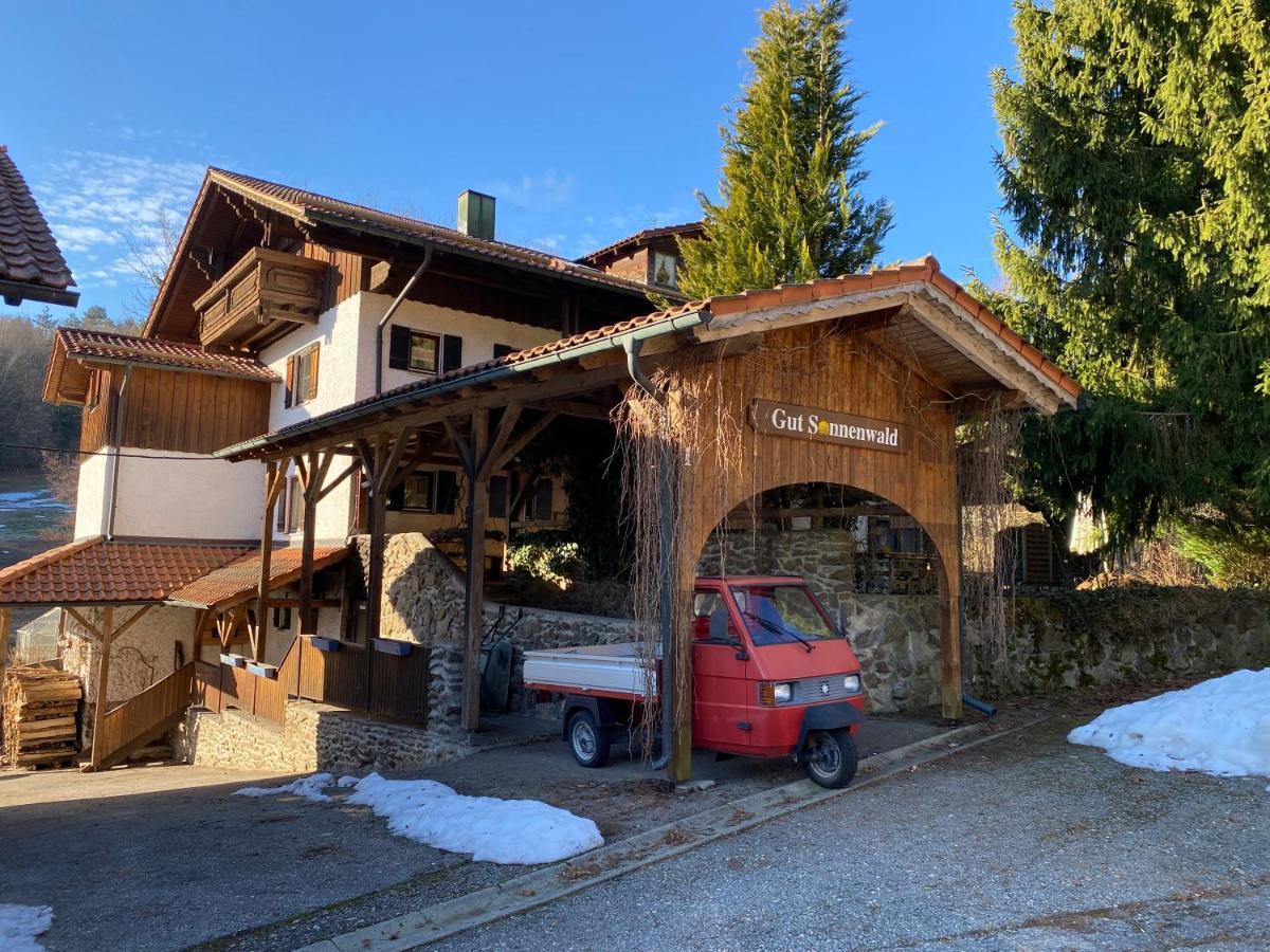 Gartenwohnung Im Gut Sonnenwald Schöllnach المظهر الخارجي الصورة